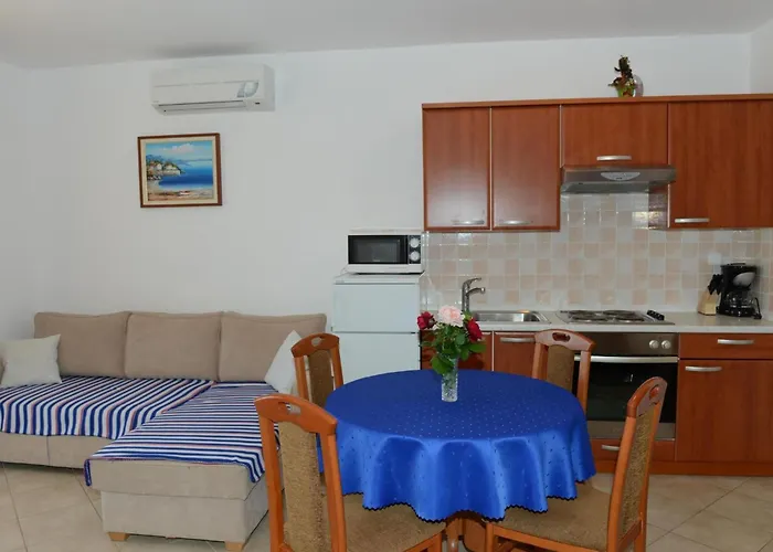 Pinta Mit Blick Auf Wasser By Interhome Apartment *