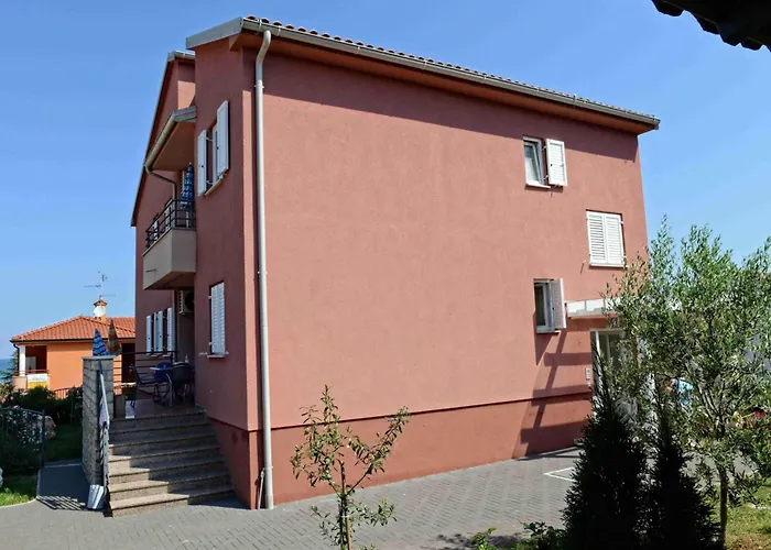 Apartment Pinta Mit Blick Auf Wasser By Interhome